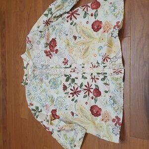CJ Banks floral design shirt Pleated Pearl buttons Size 2X